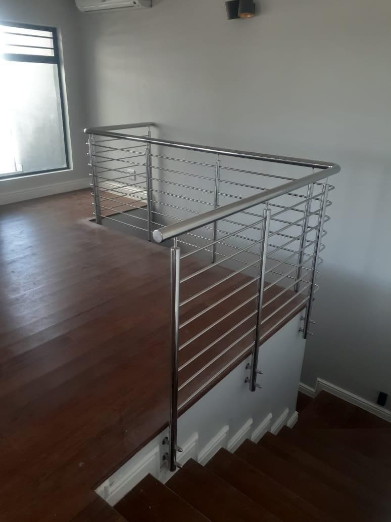 Stainless Steel Balustrades (26)